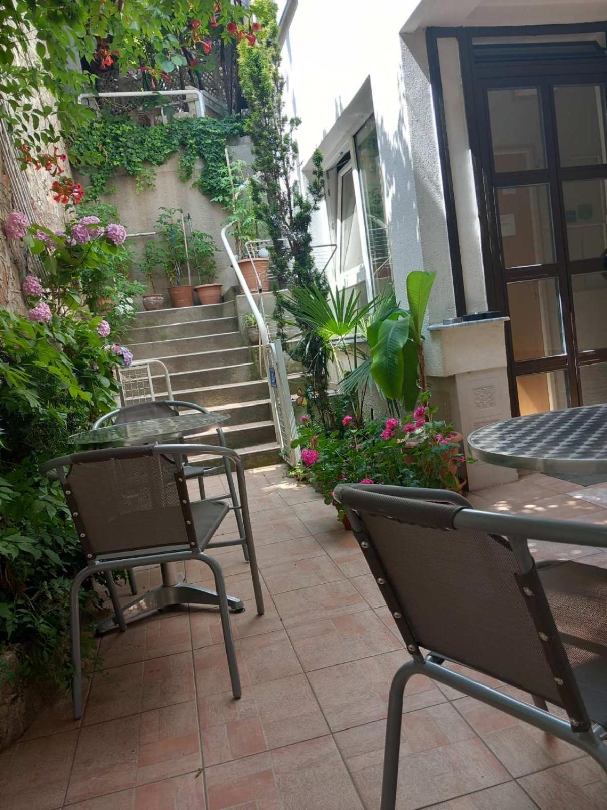 אוהריד Vila Kosta City Center Port מראה חיצוני תמונה