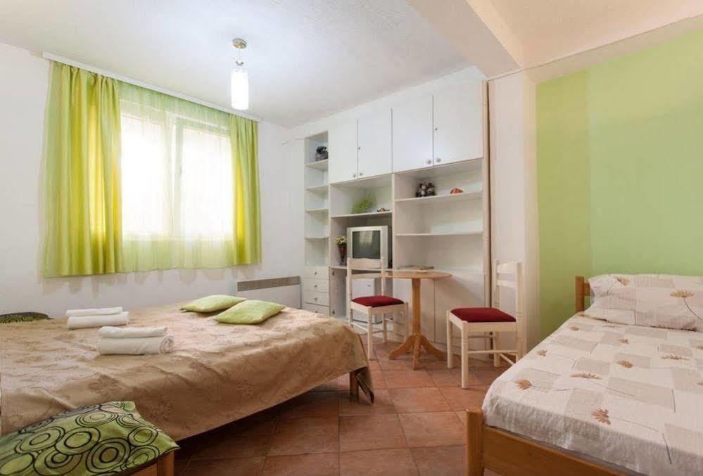 אוהריד Vila Kosta City Center Port מראה חיצוני תמונה